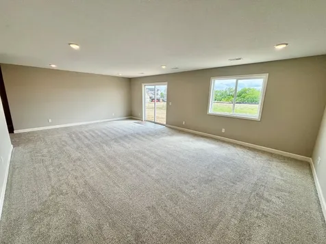 937 Kepler Avenue NE Hanover MN 55341