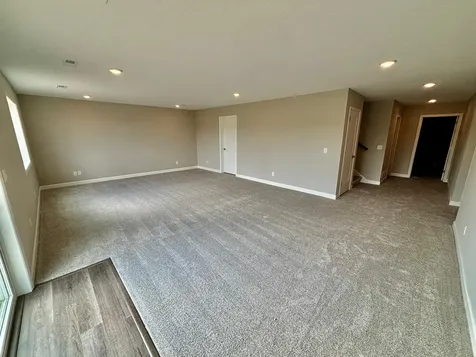 937 Kepler Avenue NE Hanover MN 55341