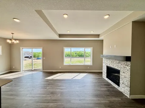 937 Kepler Avenue NE Hanover MN 55341