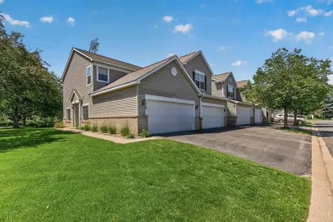 1370 Preston Lane Shakopee MN 55379