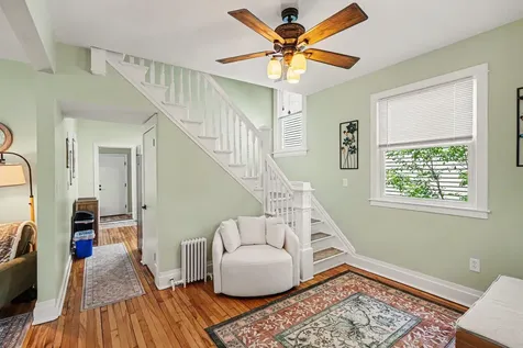 621 Newton Avenue N Minneapolis MN 55411