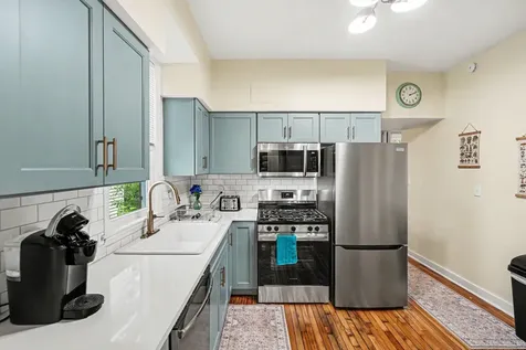 621 Newton Avenue N Minneapolis MN 55411