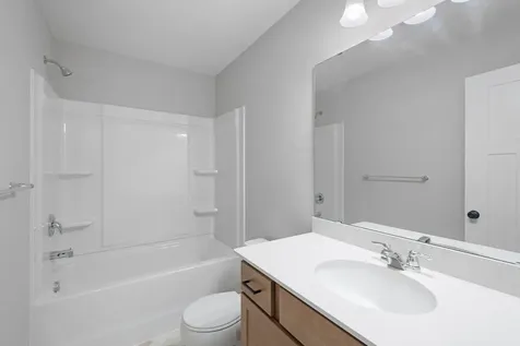 10340 Birchwood Circle Victoria MN 55318