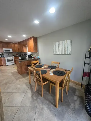 4205 Merrimac Lane N Minneapolis MN 55446