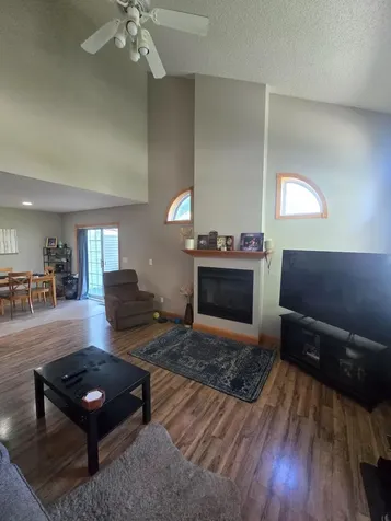 4205 Merrimac Lane N Minneapolis MN 55446