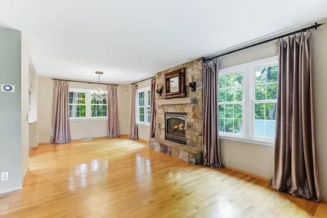 3924 Tonkawood Road Minnetonka MN 55345
