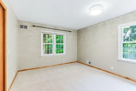 3924 Tonkawood Road Minnetonka MN 55345