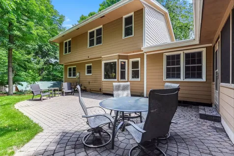 3924 Tonkawood Road Minnetonka MN 55345