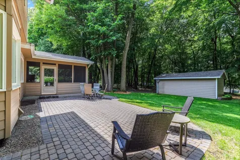 3924 Tonkawood Road Minnetonka MN 55345