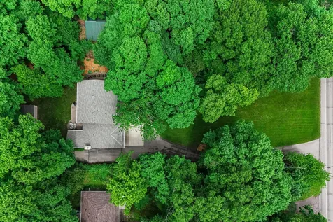 3924 Tonkawood Road Minnetonka MN 55345