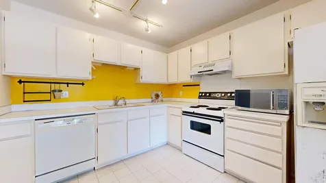 210 W Grant Street Minneapolis MN 55403