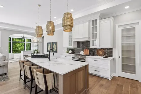 264 Wayzata Boulevard E Wayzata MN 55391