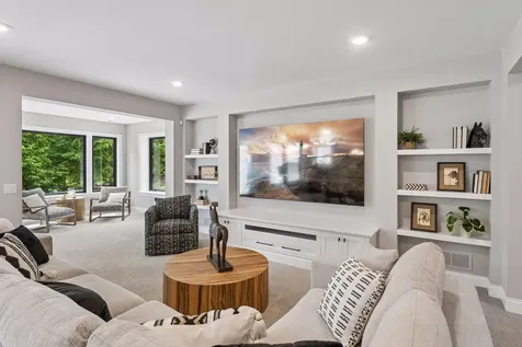 264 Wayzata Boulevard E Wayzata MN 55391