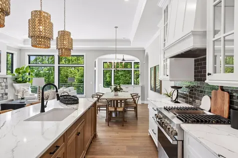 264 Wayzata Boulevard E Wayzata MN 55391