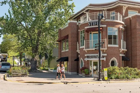 264 Wayzata Boulevard E Wayzata MN 55391