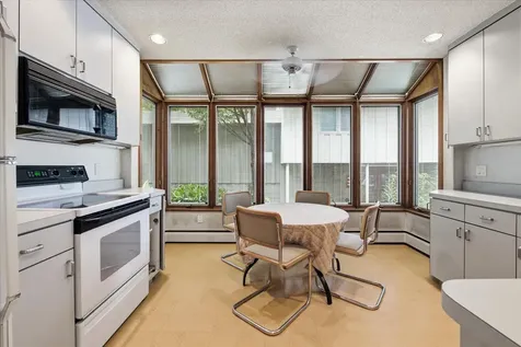 5510 Maple Heights Road Excelsior MN 55331