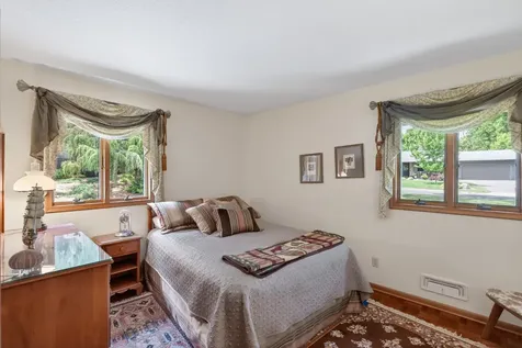 217 Arbor Lane Burnsville MN 55337