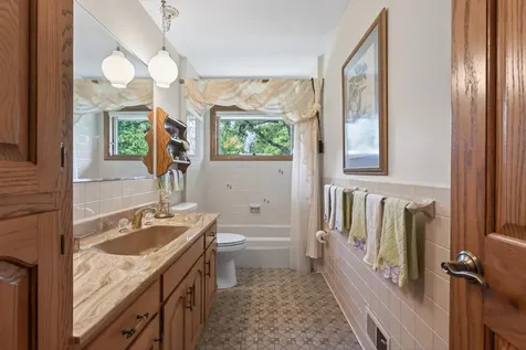 217 Arbor Lane Burnsville MN 55337