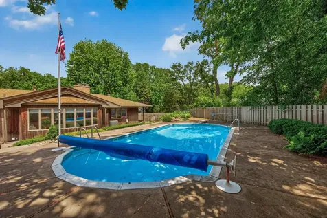217 Arbor Lane Burnsville MN 55337