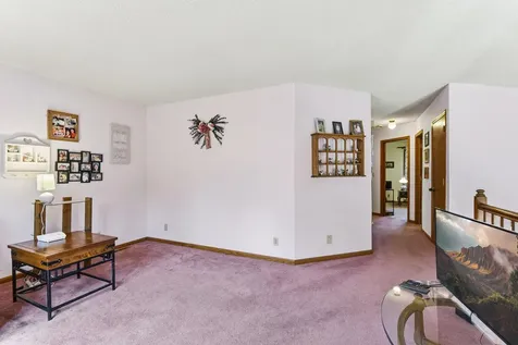 7628 Stillwater Boulevard North Boulevard N Oakdale MN 55128
