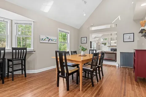 523 Roselawn Avenue W Roseville MN 55113