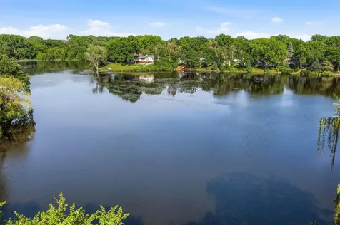 6785 E River Road Fridley MN 55432