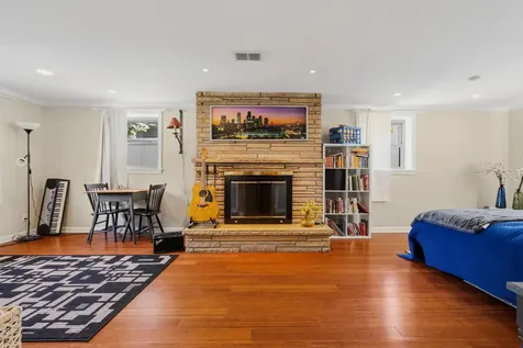 6785 E River Road Fridley MN 55432