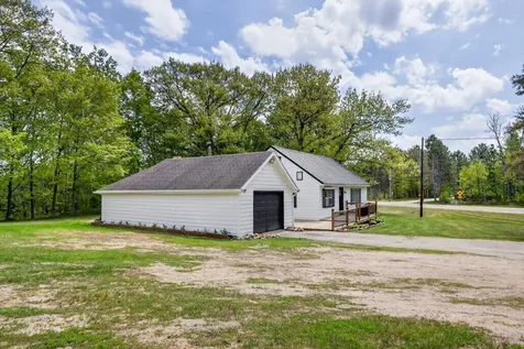 21020 River Road Grand Rapids MN 55744