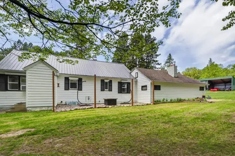 21020 River Road Grand Rapids MN 55744