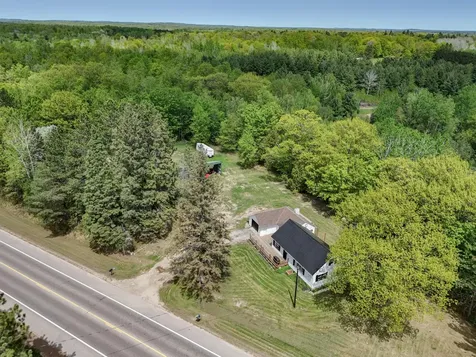 21020 River Road Grand Rapids MN 55744