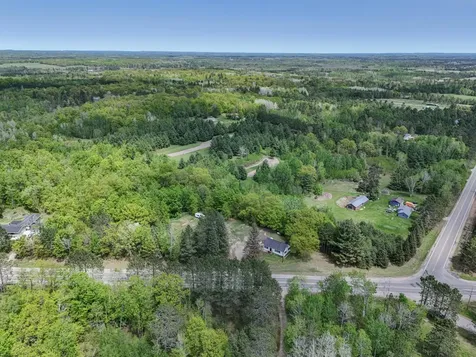 21020 River Road Grand Rapids MN 55744
