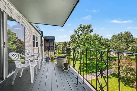 2720 Dale Street N Roseville MN 55113