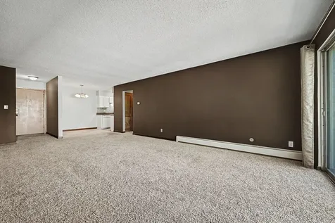2720 Dale Street N Roseville MN 55113