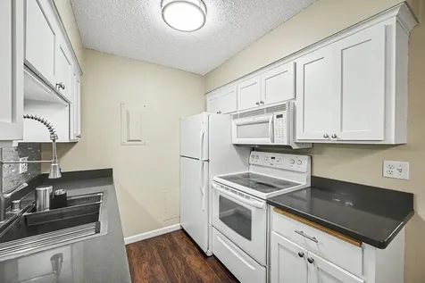 2720 Dale Street N Roseville MN 55113