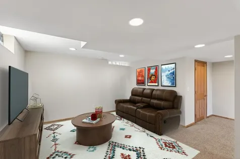 2133 62nd Street E Inver Grove Heights MN 55077