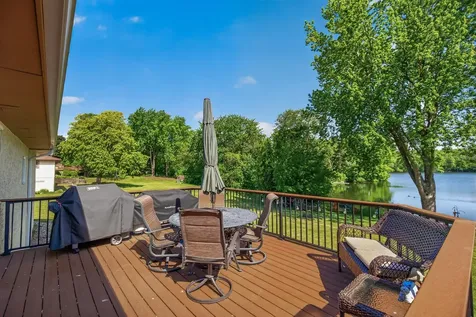 2133 62nd Street E Inver Grove Heights MN 55077