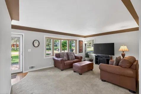 2133 62nd Street E Inver Grove Heights MN 55077