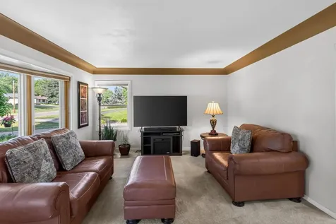 2133 62nd Street E Inver Grove Heights MN 55077