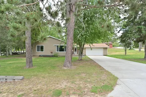 1025 SW 5th Street Grand Rapids MN 55744