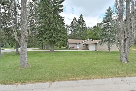 1025 SW 5th Street Grand Rapids MN 55744