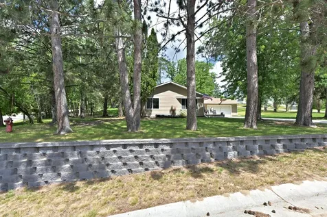 1025 SW 5th Street Grand Rapids MN 55744