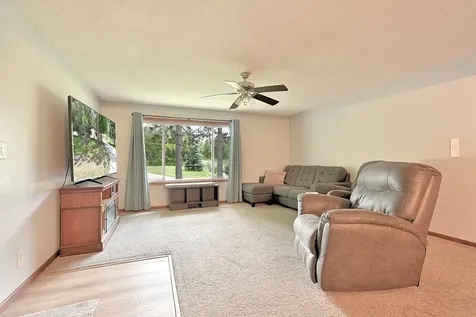 1025 SW 5th Street Grand Rapids MN 55744