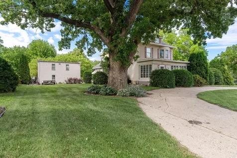 821 E Elm Avenue Waseca MN 56093