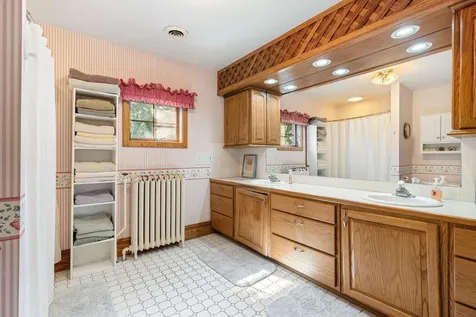 821 E Elm Avenue Waseca MN 56093