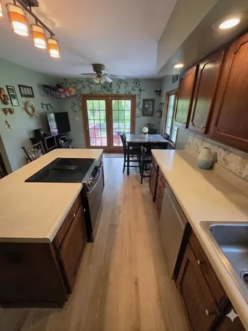 14968 County Road 25 Rollingstone MN 55969