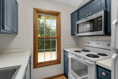 2307 Grange Avenue N Oakdale MN 55128