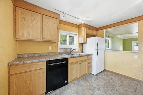 1306 18th Street S Fargo ND 58103