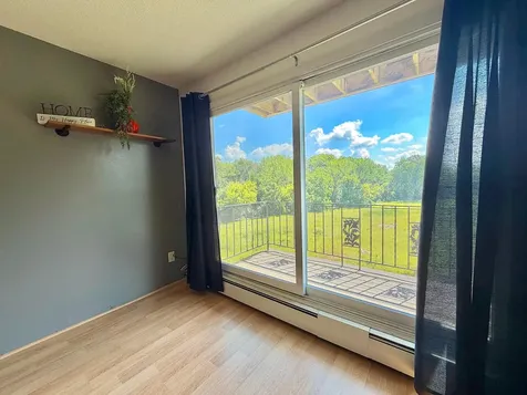 183 Little Canada Road E Little Canada MN 55117