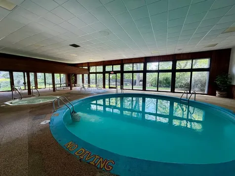 183 Little Canada Road E Little Canada MN 55117