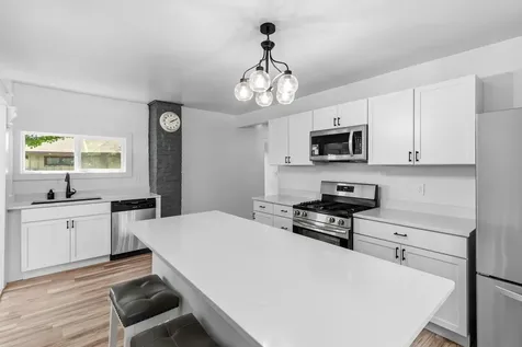 1759 Phalen Place Maplewood MN 55109